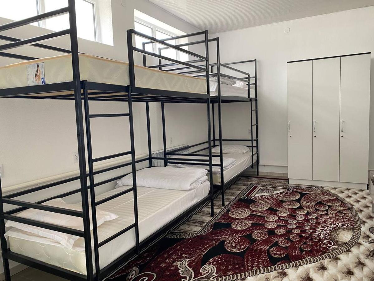 לינה וארוחת בוקר Karakol-Guest מראה חיצוני תמונה